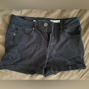 Aeropostale Black Midi Shorts